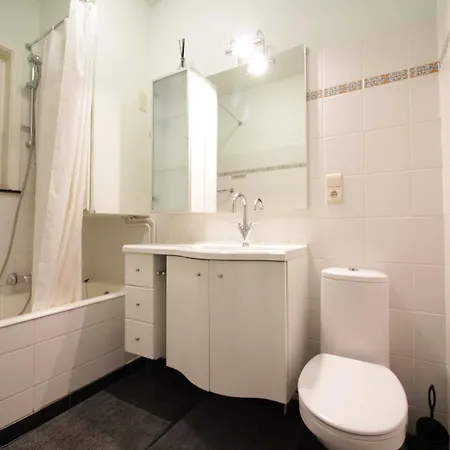 Apartamento In Het Zoute Near Zeedijk Promenade
