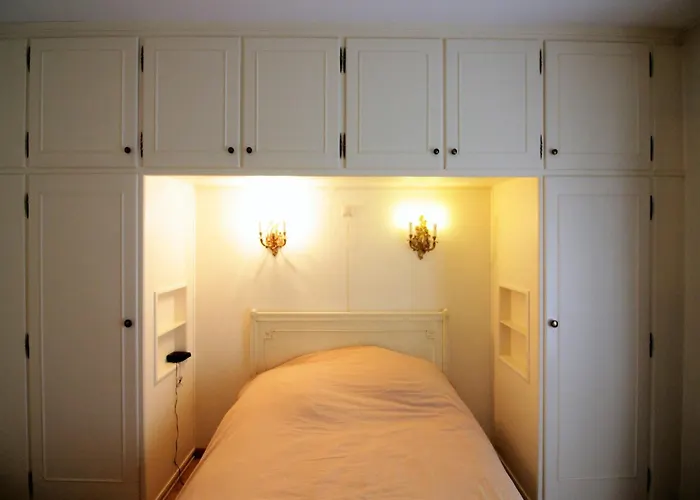 In Het Zoute Near Zeedijk Promenade *