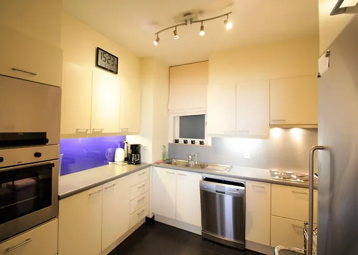 Appartement In Het Zoute Near Zeedijk Promenade