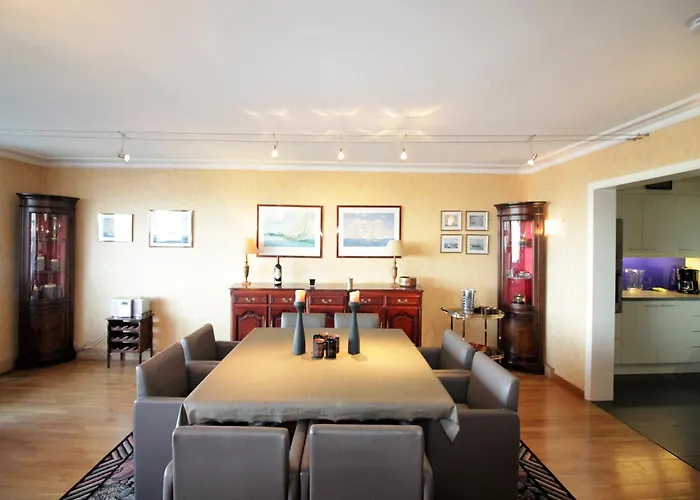 In Het Zoute Near Zeedijk Promenade Appartement Knokke-Heist